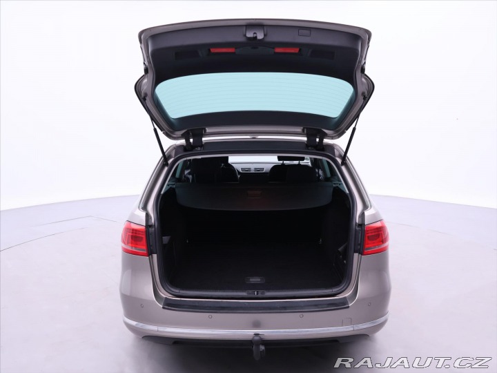 Volkswagen Passat 1,4 TSI EcoFuel Xenon Taž 2014