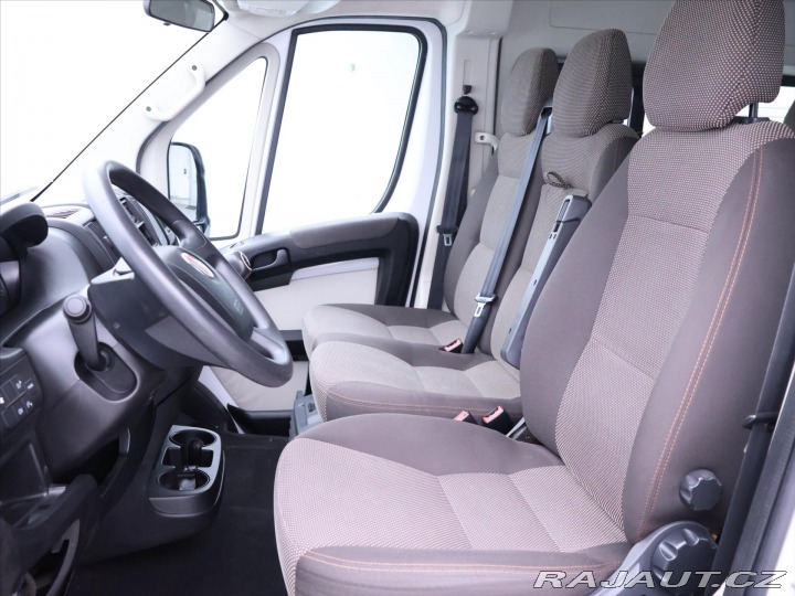 Fiat Ducato 2,3 MTJ 130k L2H2 9míst 2015