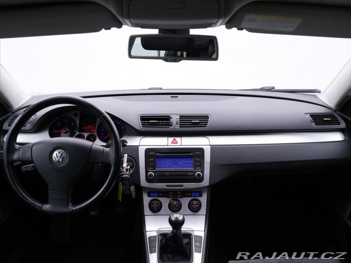 Volkswagen Passat 2,0 TDI 103kW Highline 2006
