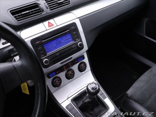 Volkswagen Passat 2,0 TDI 103kW Highline 2006