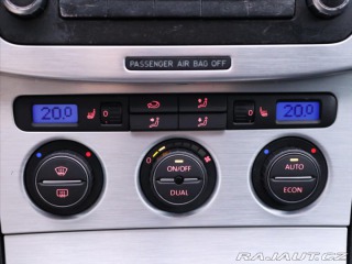 Volkswagen Passat 2,0 TDI 103kW Highline 2006