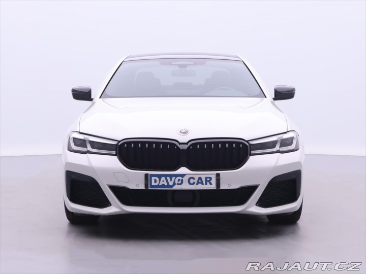 BMW 5 3,0 530d xDrive M-paket Z 2022