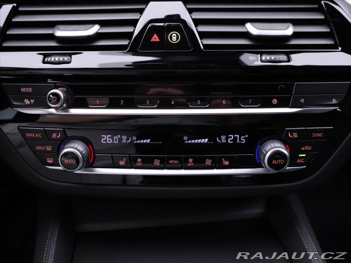 BMW 5 3,0 530d xDrive M-paket K 2022