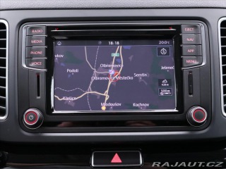 Volkswagen Sharan 2,0 TDI 4M DSG CZ Highlin 2018