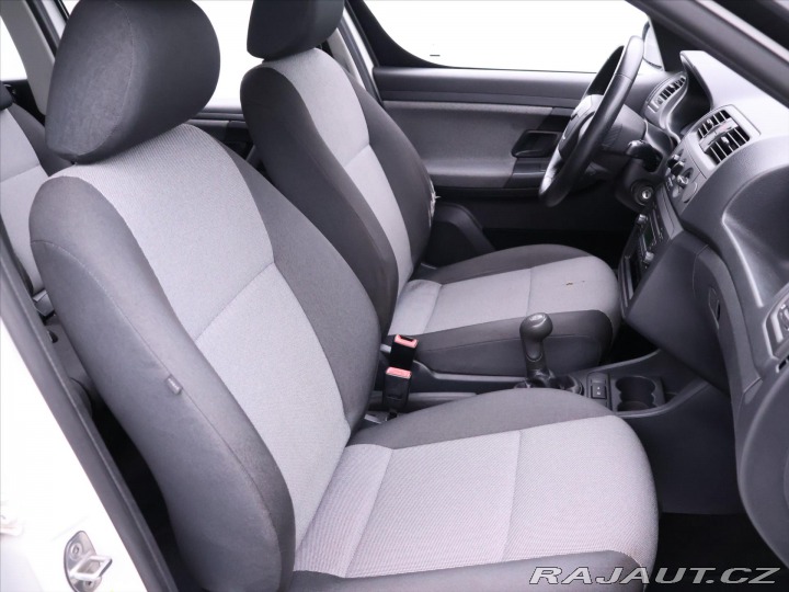 Škoda Roomster 1,4 16V 63kW CZ Champion 2012