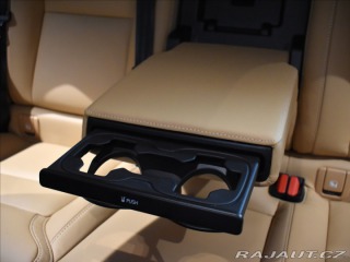 Volvo XC60 2,0 B5 AWD Plus Dark 2025