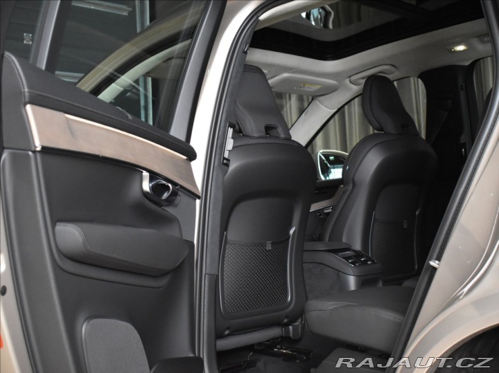 Volvo XC90 2,0 T8 AWD Ultra Bright 2025