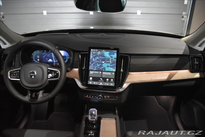Volvo XC90 2,0 T8 AWD Ultra Bright 2025