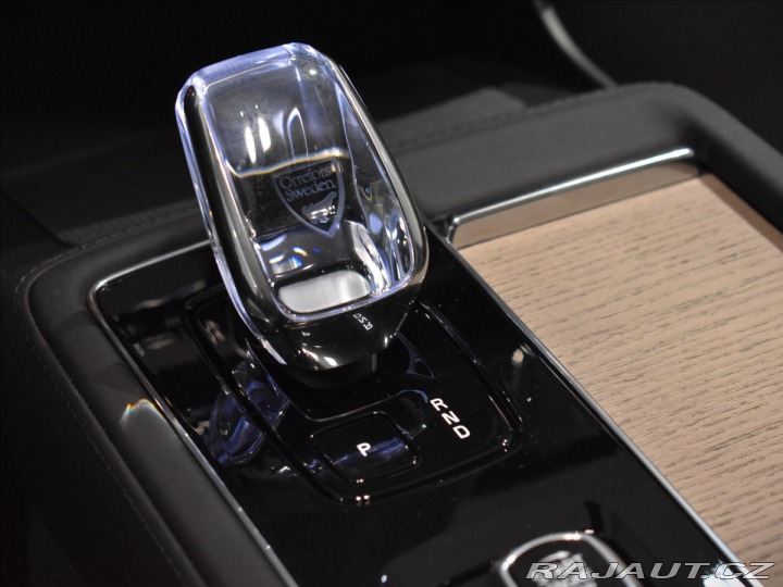 Volvo XC90 2,0 T8 AWD Ultra Bright 2025