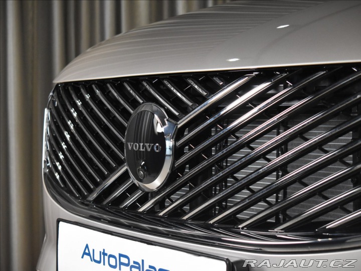 Volvo XC90 2,0 T8 AWD Ultra Bright 2025