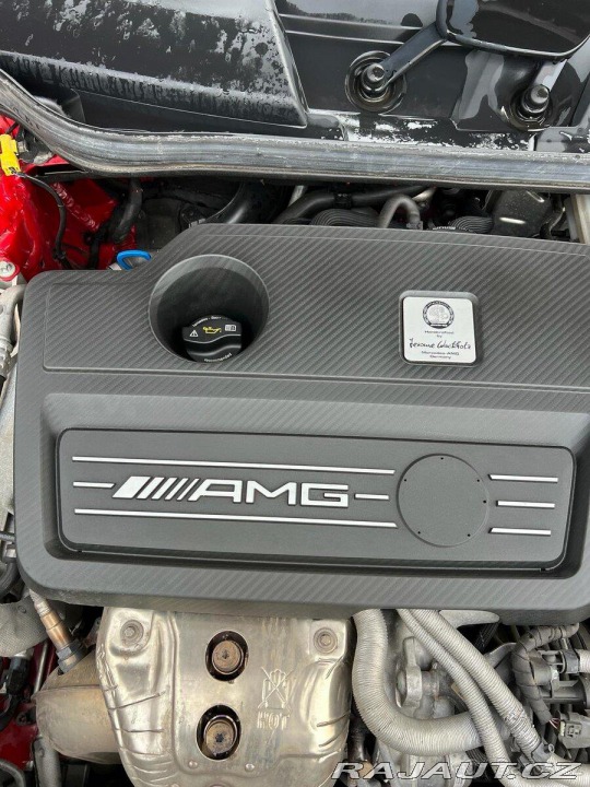 Mercedes-Benz CLA 2,0 Mercedes-AMG CLA 45 4 2016