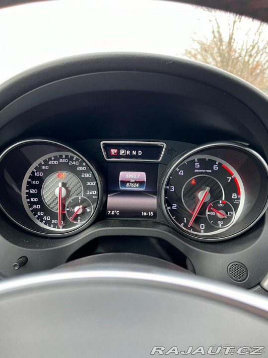 Mercedes-Benz CLA 2,0 Mercedes-AMG CLA 45 4 2016