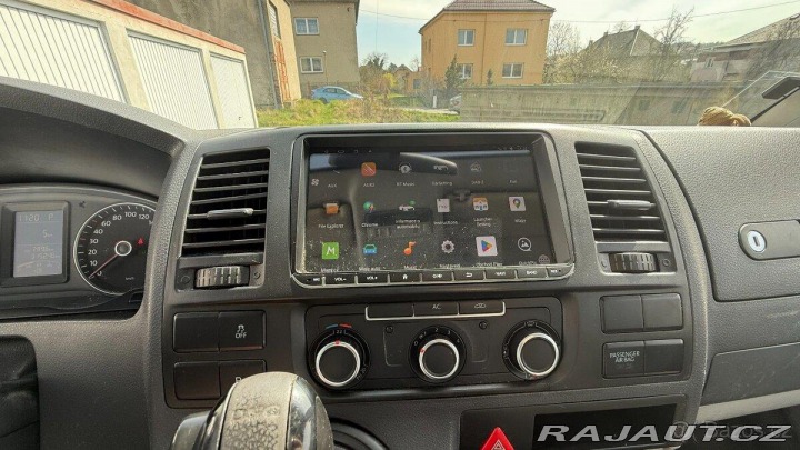 Volkswagen Transporter 2,0 T5.1 TDI 103KW 2011