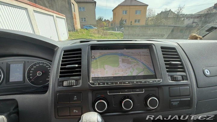 Volkswagen Transporter 2,0 T5.1 TDI 103KW 2011