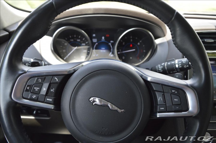 Jaguar F-Pace 2,0 25d AWD R-SPORT Auto 2019