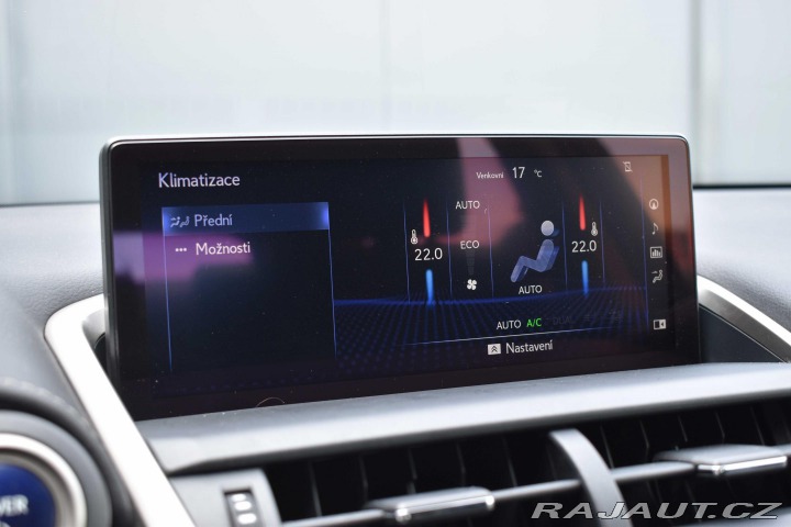 Lexus Ostatní modely NX 300h 2.5 4x4*KEYLESS*KAMERA*DP 2020