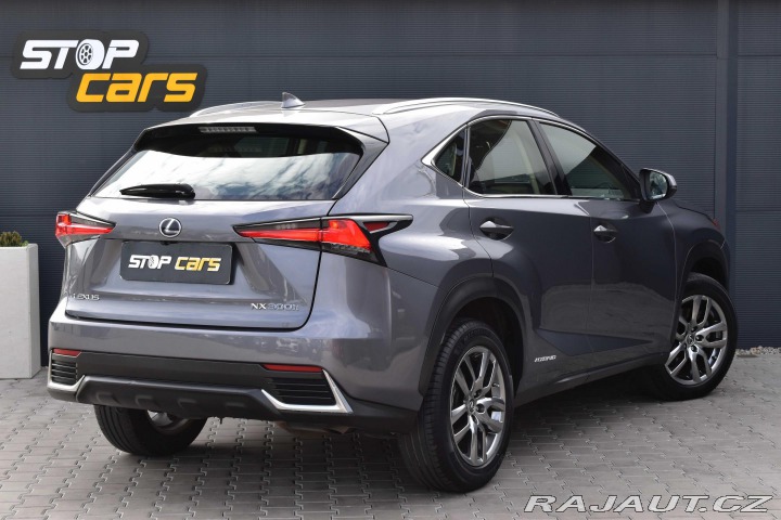 Lexus Ostatní modely NX 300h 2.5 4x4*KEYLESS*KAMERA*DP 2020