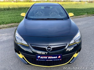 Opel Astra OPC 2,0 Turbo 206kW 2012