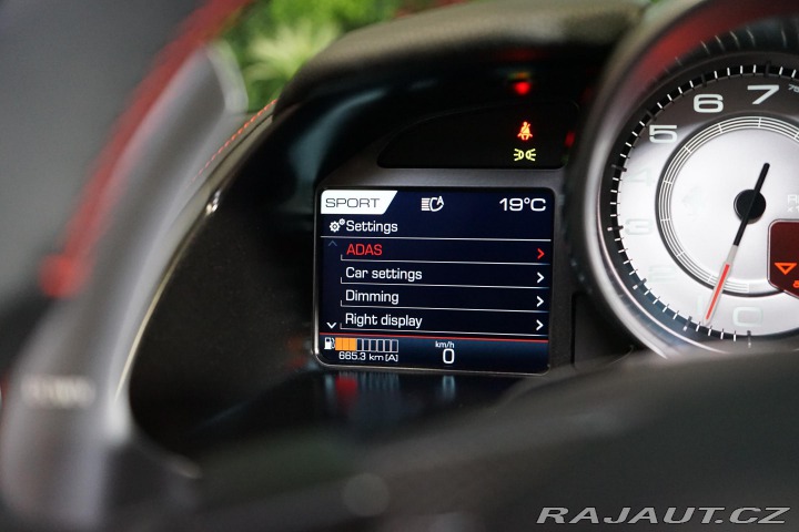 Ferrari 812 Superfast Pas-Display Lif 2019