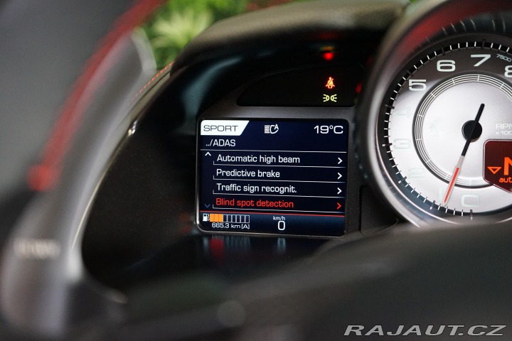 Ferrari 812 Superfast Pas-Display Lif 2019