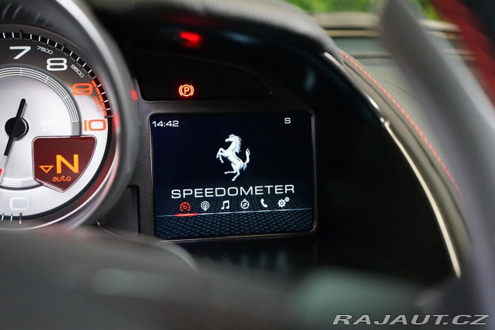 Ferrari 812 Superfast Pas-Display Lif 2019