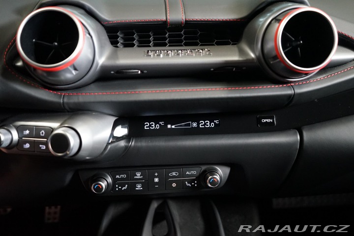 Ferrari 812 Superfast Pas-Display Lif 2019