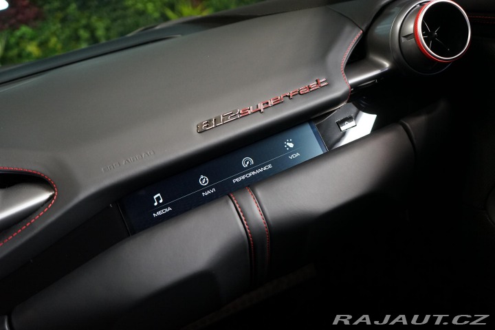 Ferrari 812 Superfast Pas-Display Lif 2019