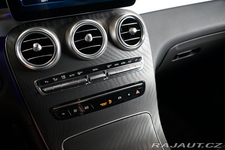 Mercedes-Benz GLC 43 AMG 4M Coupé Distronic 2021