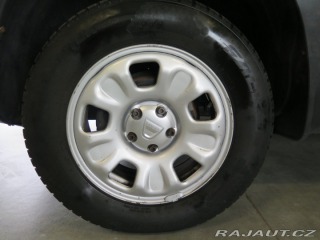 Dacia Duster 1.6 16V 4x4,klima,tažné 2011