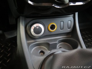 Dacia Duster 1.6 16V 4x4,klima,tažné 2011