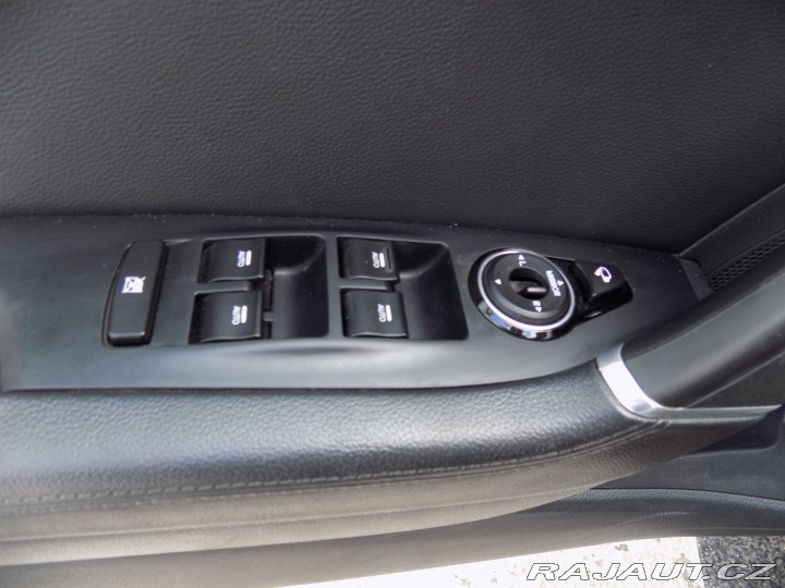 Hyundai i40 1.7CRDi/AT/větrané sedačk 2016