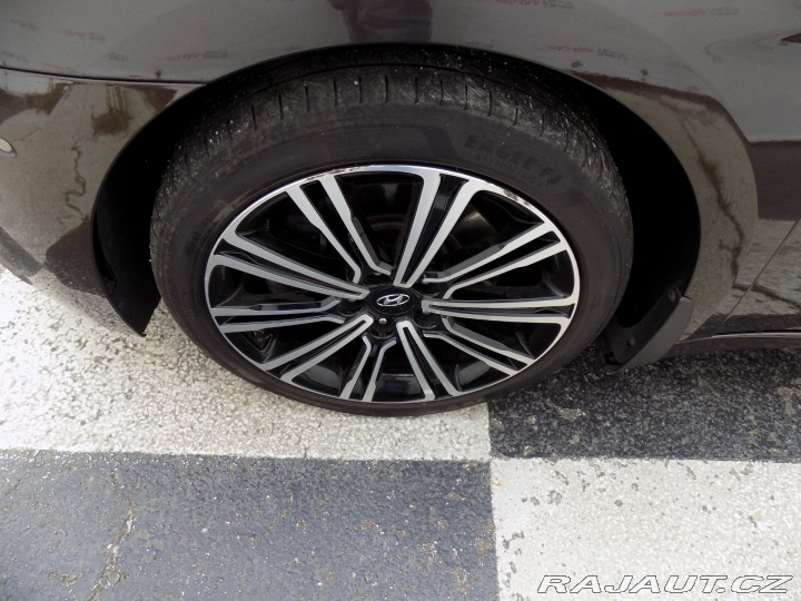 Hyundai i40 1.7CRDi/AT/větrané sedačk 2016