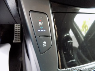 Hyundai i40 1.7CRDi/AT/větrané sedačk 2016