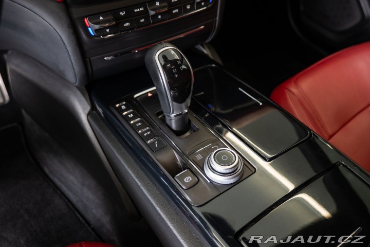 Maserati Ghibli 2019