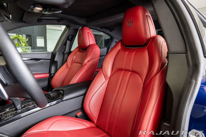 Maserati Ghibli  1800