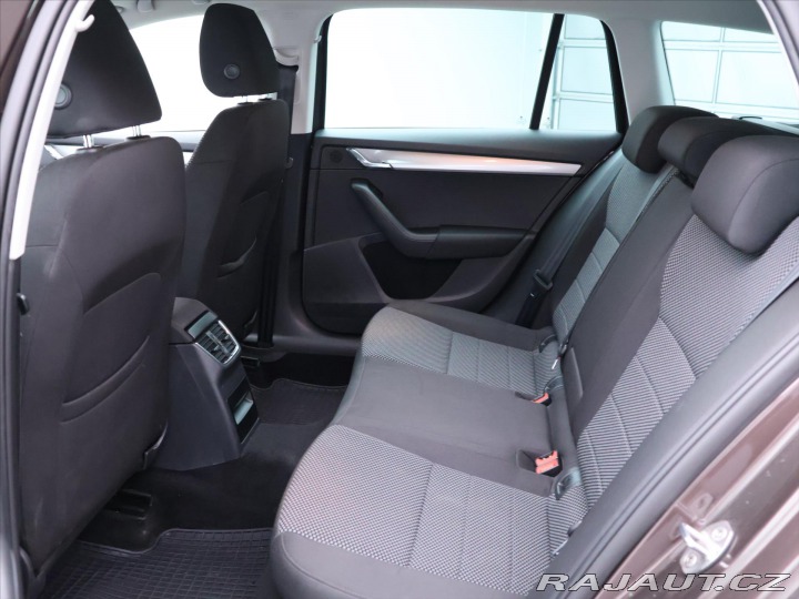 Škoda Ostatní modely 1,6 TDI 77kW Ambition Plu 2015