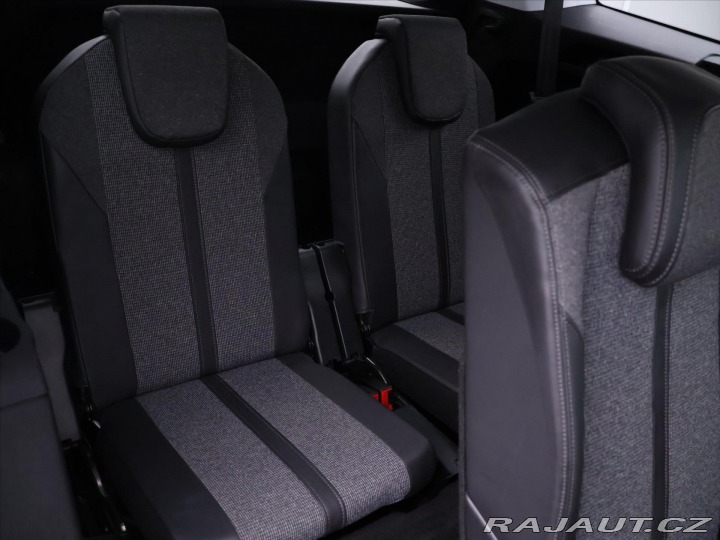 Peugeot 5008 1,2 PT Premium serv.kn. 7 2017