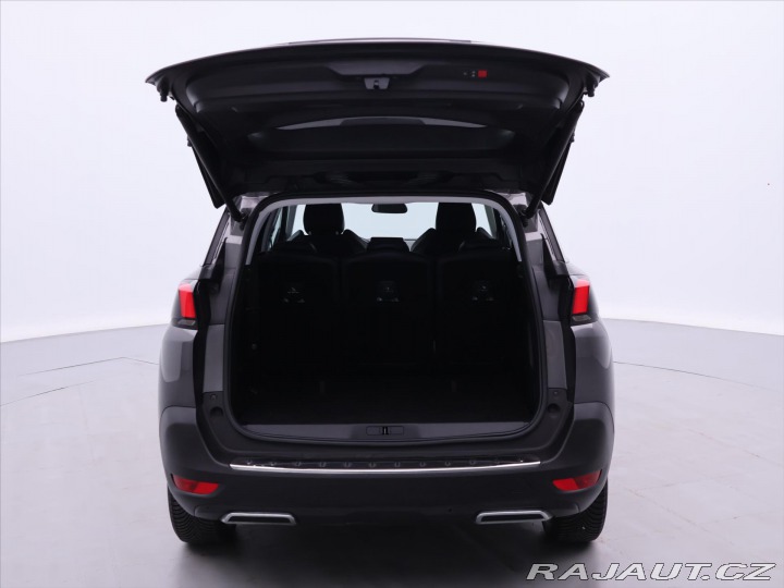 Peugeot 5008 1,2 PT Premium serv.kn. 7 2017
