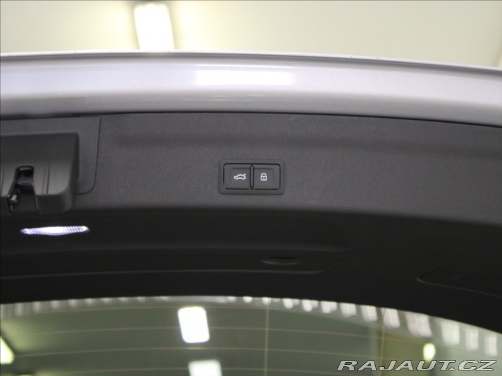 Audi A6 2,0 40TDi Q.S-Line DCC Ma 2025