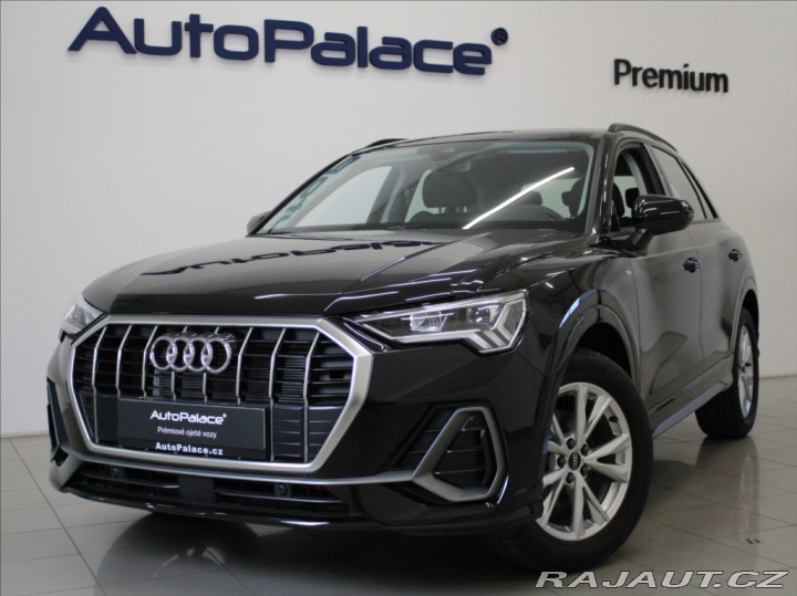 Audi Q3 1,5 35TFSi S-Line MMI Bez 2025