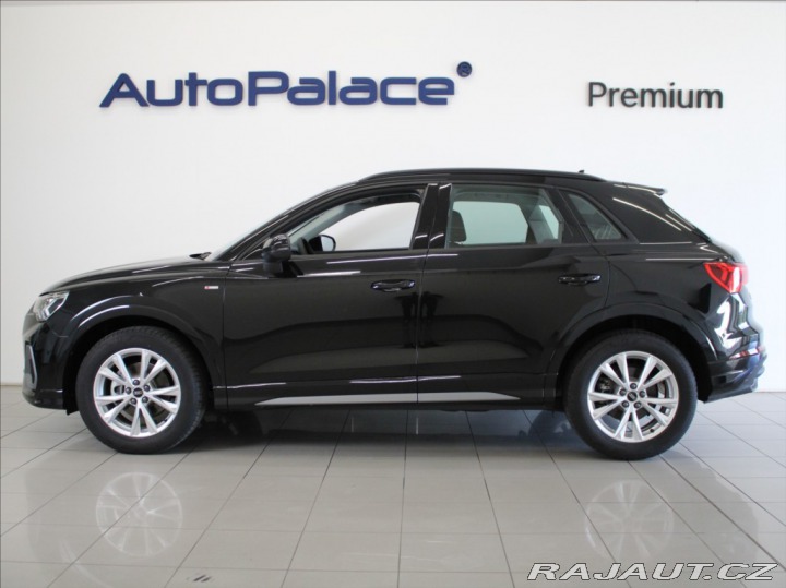 Audi Q3 1,5 35TFSi S-Line MMI Bez 2025
