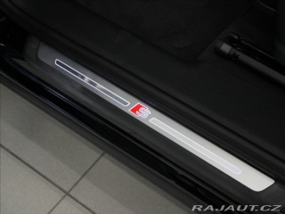 Audi Q3 1,5 35TFSi S-Line MMI Bez 2025