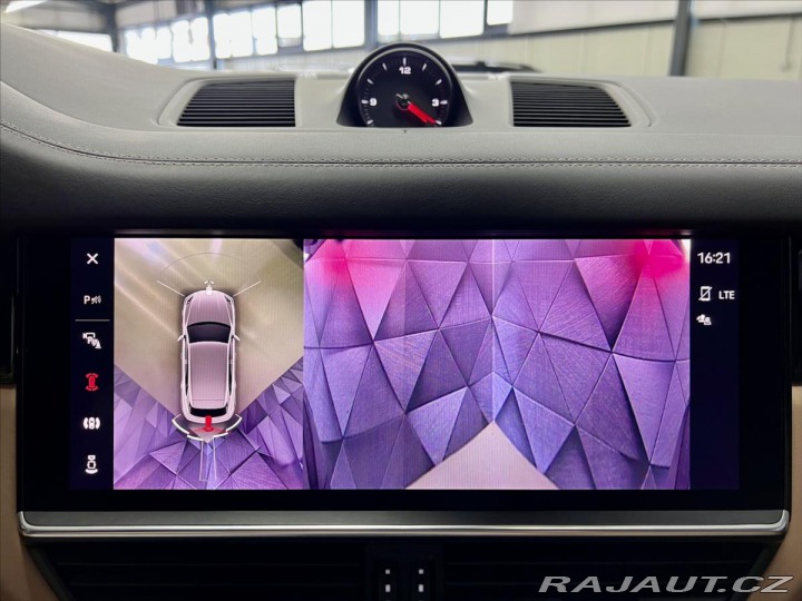 Porsche Cayenne PLATINUM EDITION, BOSE, V 2022