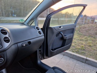 Volkswagen Golf 1,6 VI Plus Life 2013