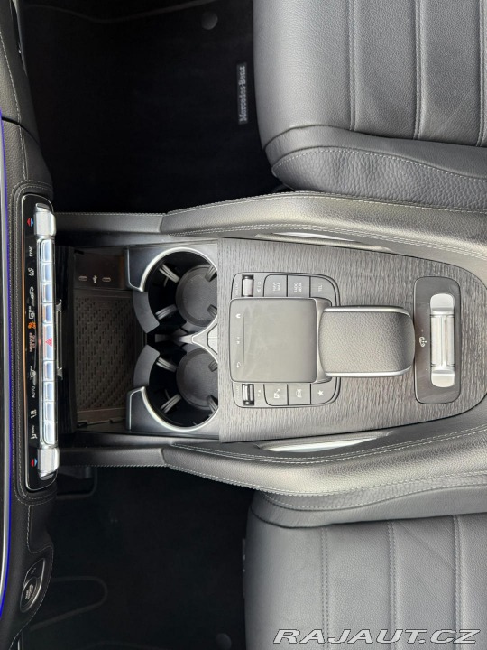 Mercedes-Benz GLE 450d 4MATIC REZERVACE 2024