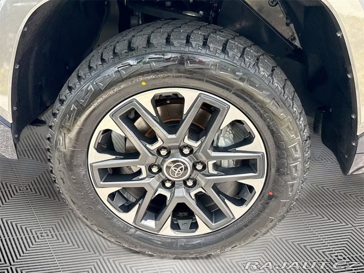 Toyota Tundra LIMITED CREWMAX HYBRID4WD 2023