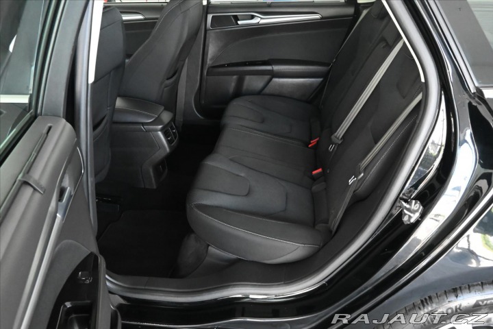 Ford Mondeo 2,0 TDCi 132kW AT6 *Titan 2017