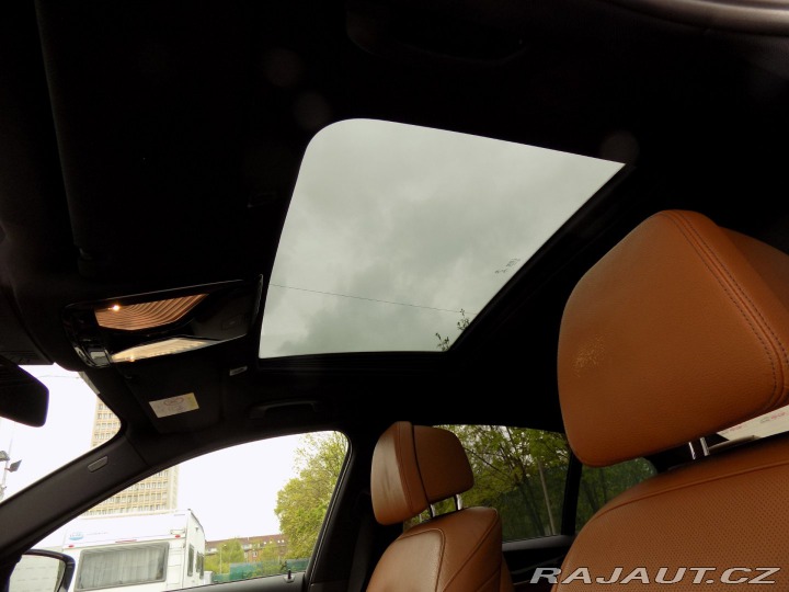 BMW 5 540i/xDrive/Full LED/Soft 2019
