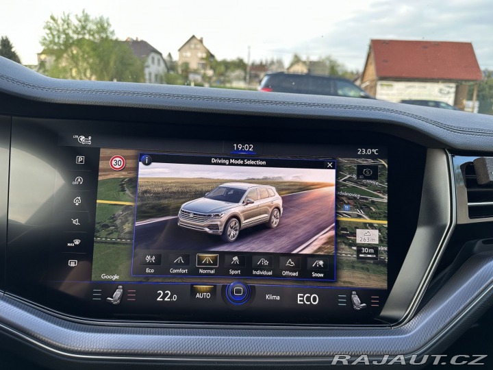 Volkswagen Touareg 4,0TDI 310kw R-Line TAŽNÉ 2019