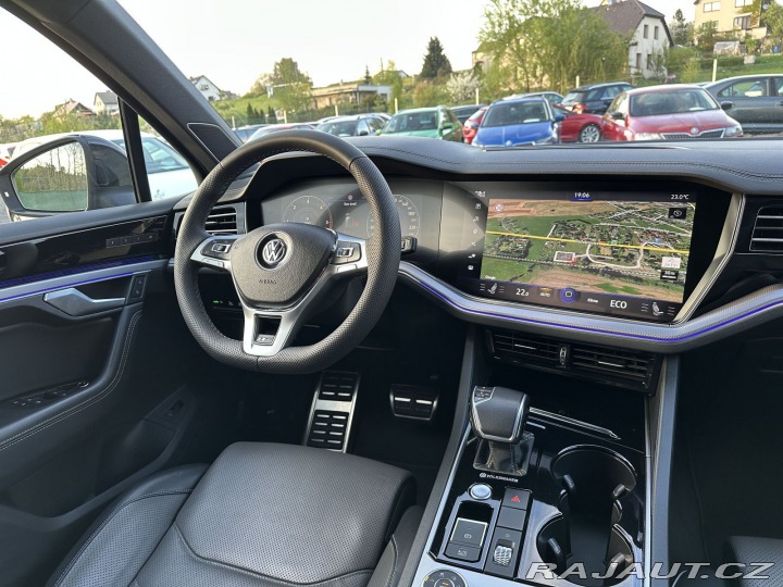 Volkswagen Touareg 4,0TDI 310kw R-Line TAŽNÉ 2019